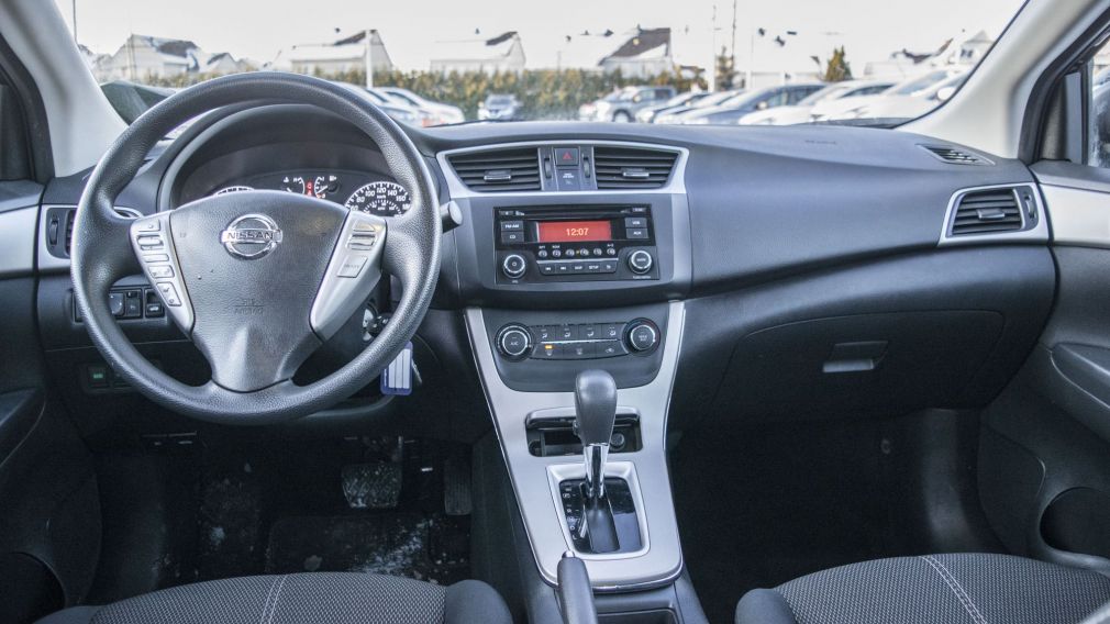 2015 Nissan Sentra S + AUTOMATIQUE + A/C +  BAS KILO !!! #22