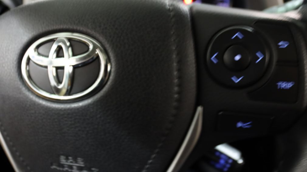 2018 Toyota Rav 4 Limited CUIR JAMAIS ACCIDENTÉ + TOIT + GPS + AWD #16