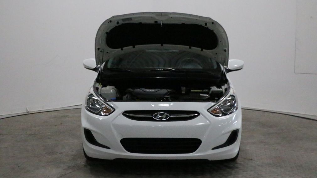 2016 Hyundai Accent LE #29