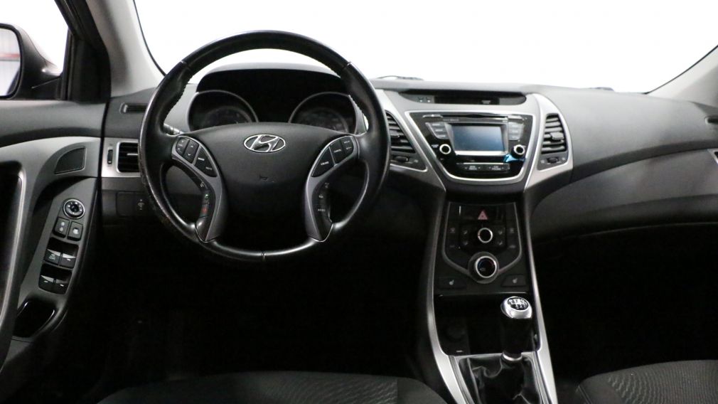 2016 Hyundai Elantra GLS #12