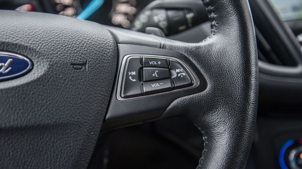 2017 Ford Escape TITANIUM AWD + CUIR + GPS + PNEUS HIVER INCLUS *!! #21