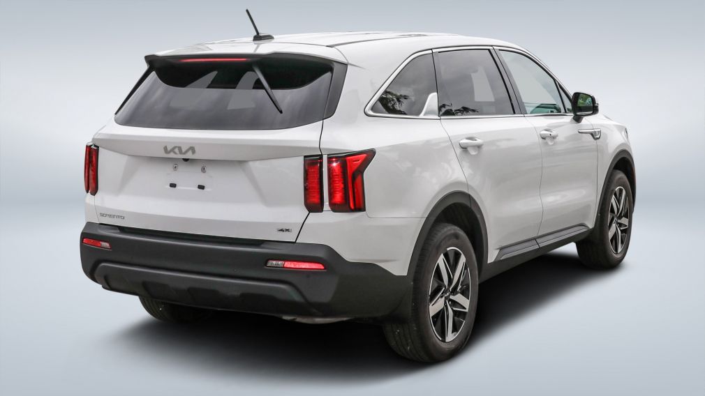 2023 Kia Sorento — photo 7