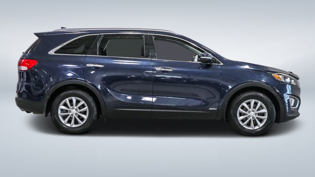 2017 Kia Sorento — photo 8