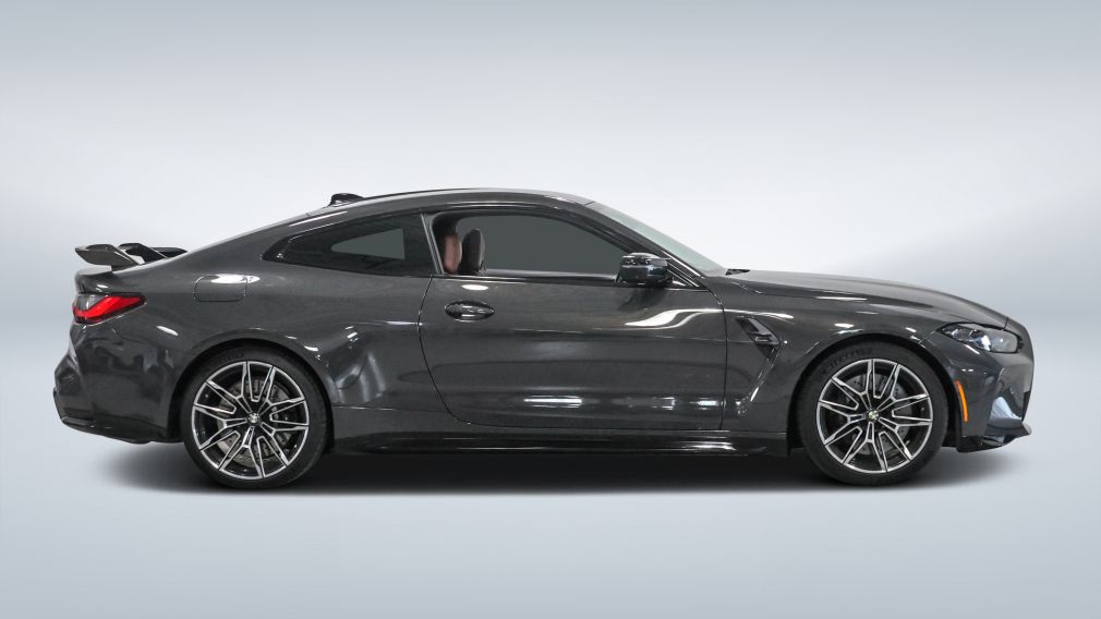 2022 BMW M4 — photo 8
