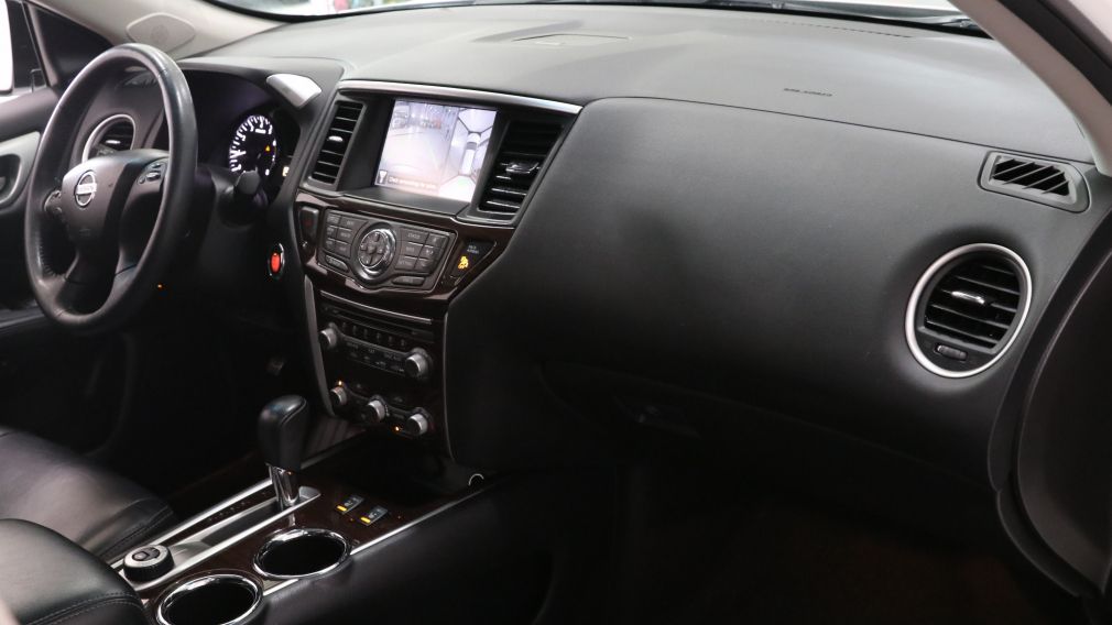 2015 Nissan Pathfinder SL #28