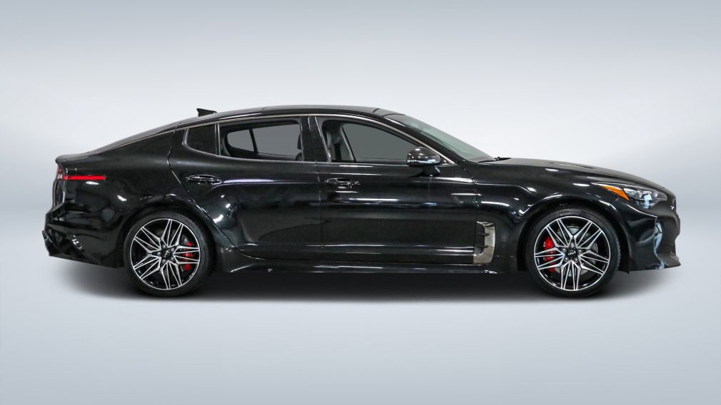 2022 Kia Stinger — photo 8