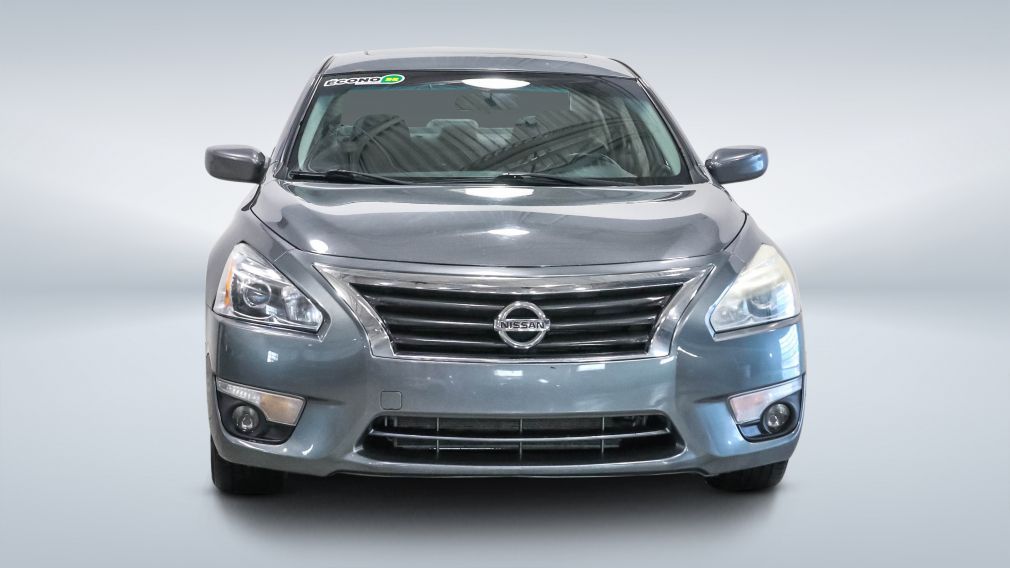 2015 Nissan Altima — photo 2