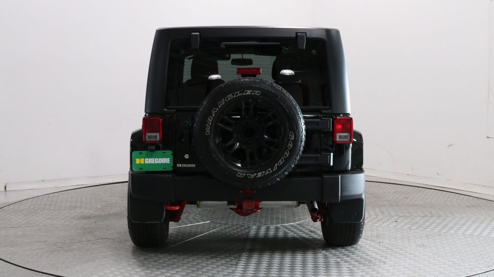 2015 Jeep Wrangler Unlimited Sahara #5