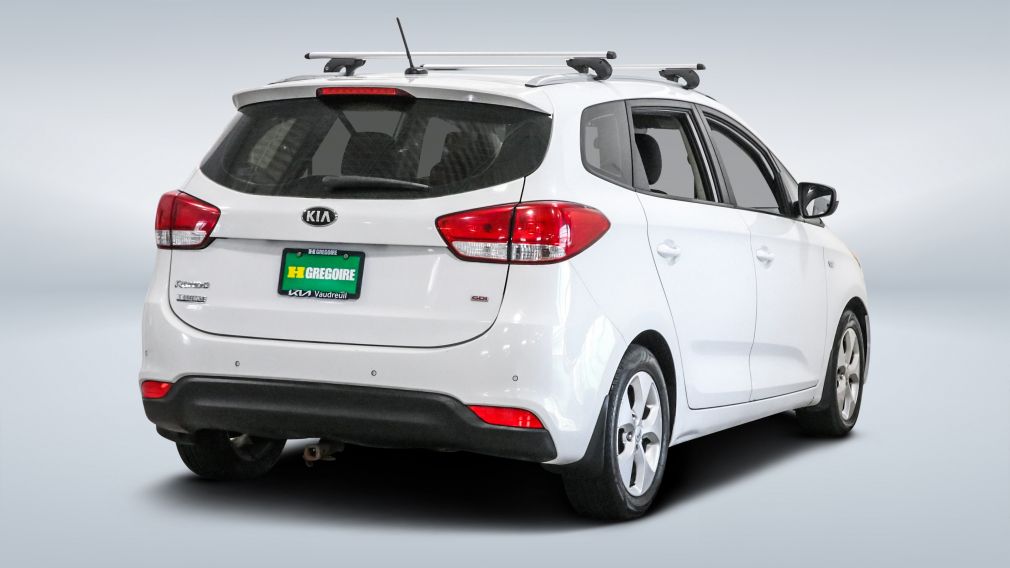 2014 Kia Rondo — photo 7