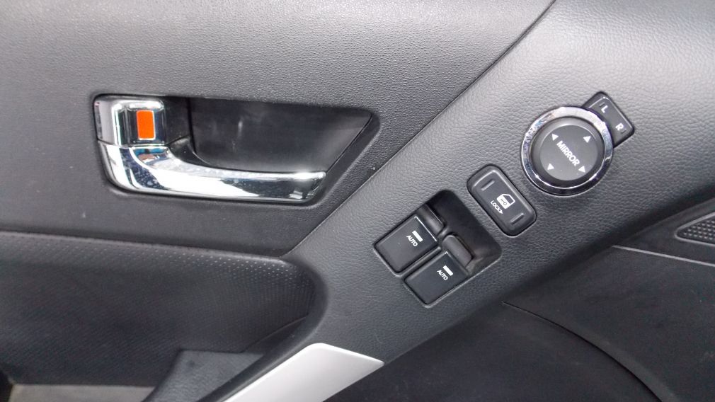 2010 Hyundai Genesis Coupe Cuir-Chauffant GPS Sunroof Bluetooth MP3/USB #19