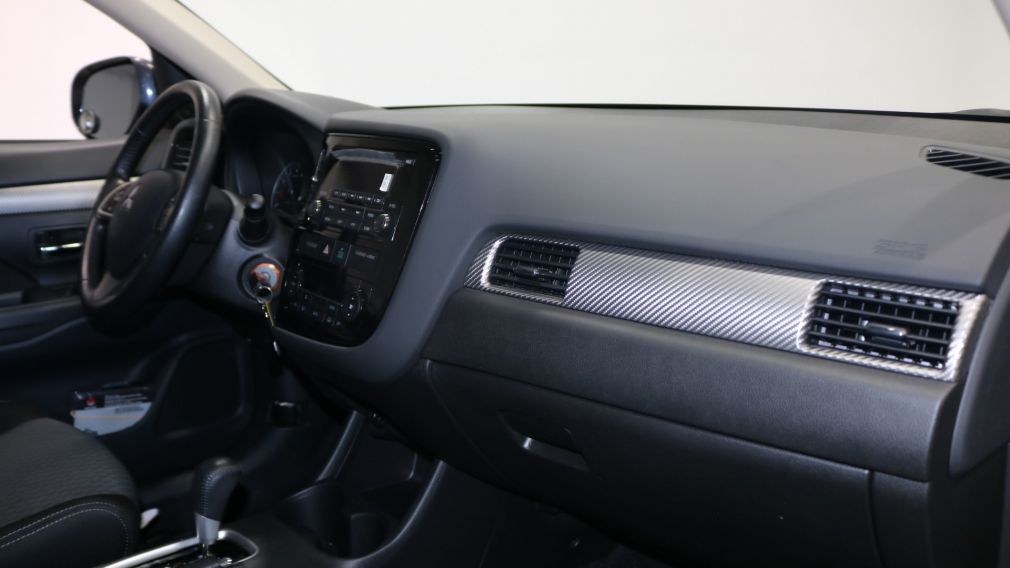 2015 Mitsubishi Outlander ES AWD Sieges-Chauffant Bluetooth Cruise USB #14