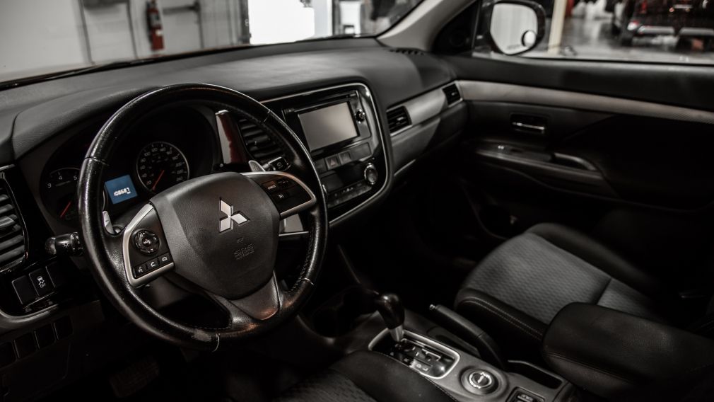 2015 Mitsubishi Outlander 4WD 4dr SE BANCS CHAUFFANTS TOIT OUVRANT #13