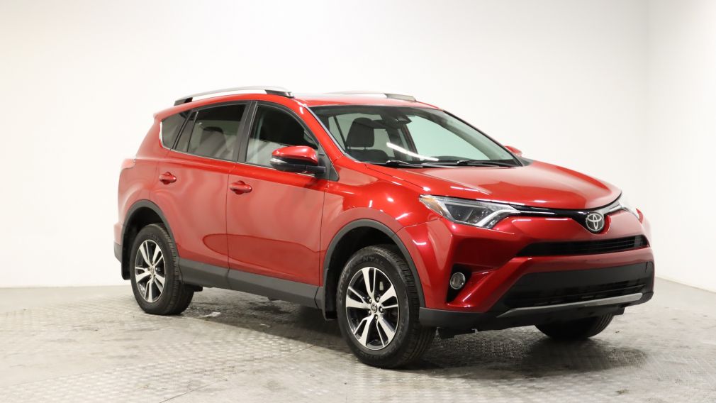 2017 Toyota Rav 4 **XLE**TOIT OUVRANT**SIEGES CHAUFFANTS** #0