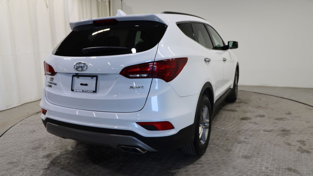 2018 Hyundai Santa Fe Premium #4