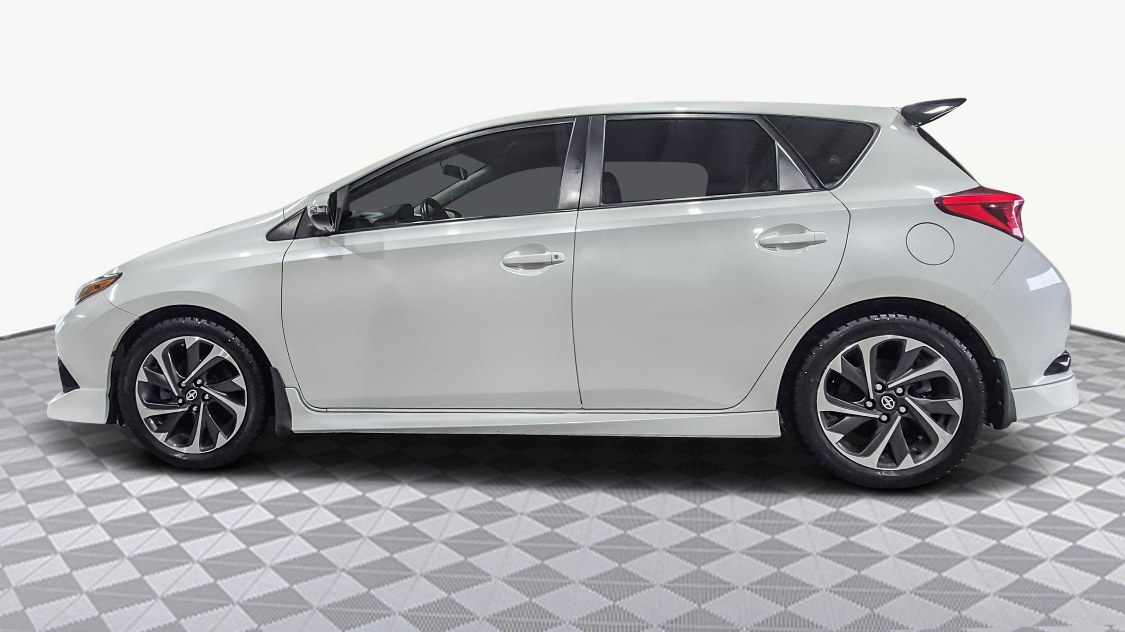 Scion iM 2016 2016 Scion iM Caméra * Bancs Chauffants * usagée et d ...