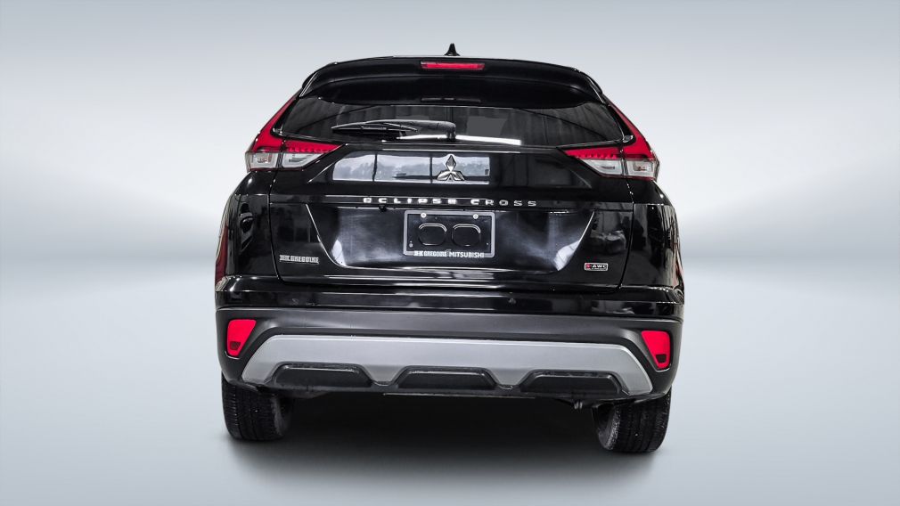 2022 Mitsubishi Eclips... — photo 6