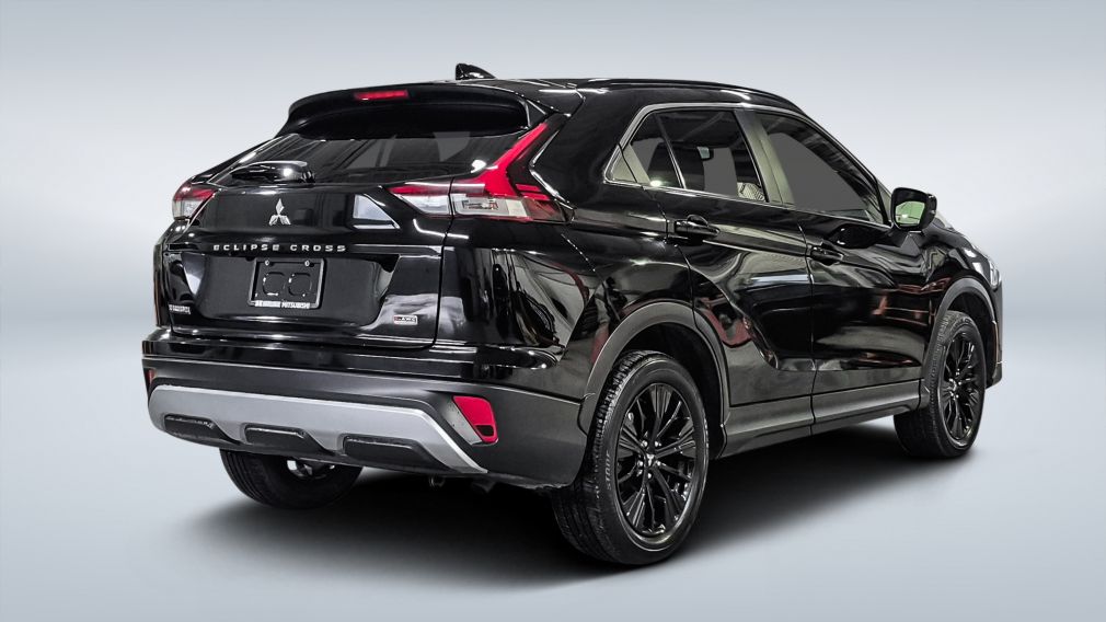 2022 Mitsubishi Eclips... — photo 7
