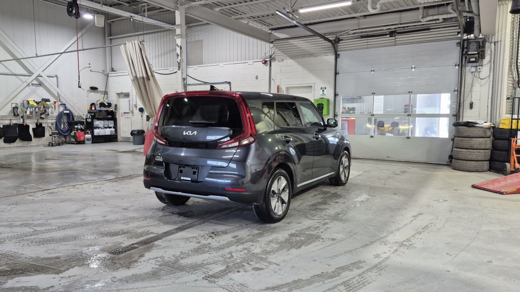 2022 Kia Soul — photo 7
