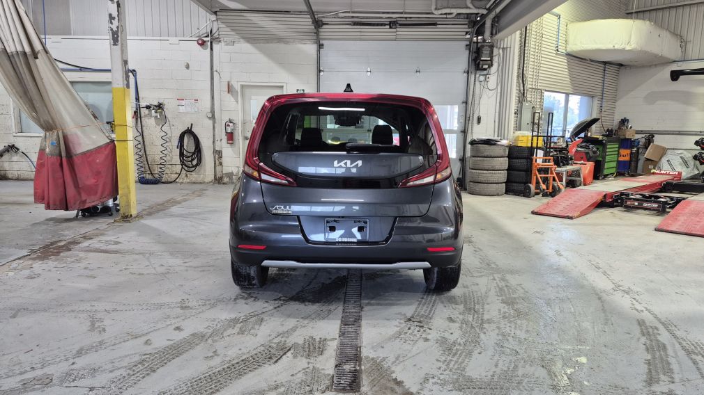 2022 Kia Soul — photo 6