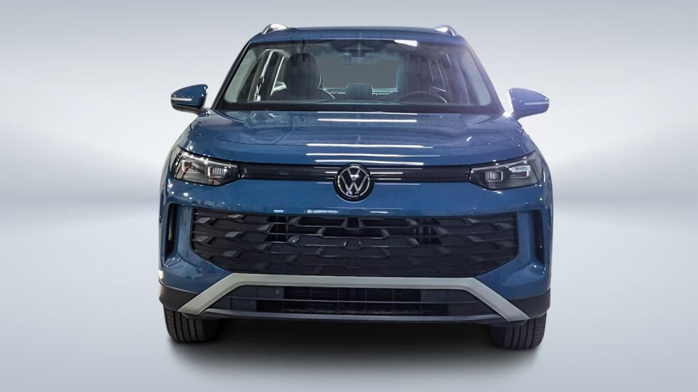 2025 Volkswagen Tiguan — photo 2