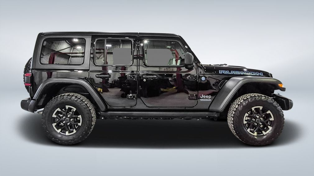 2024 Jeep Wrangler — photo 8