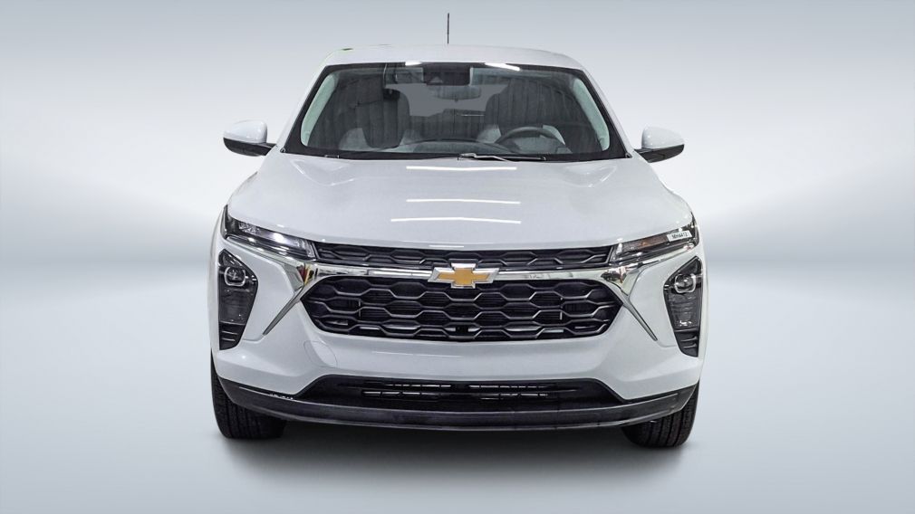 2025 Chevrolet Trax — photo 2