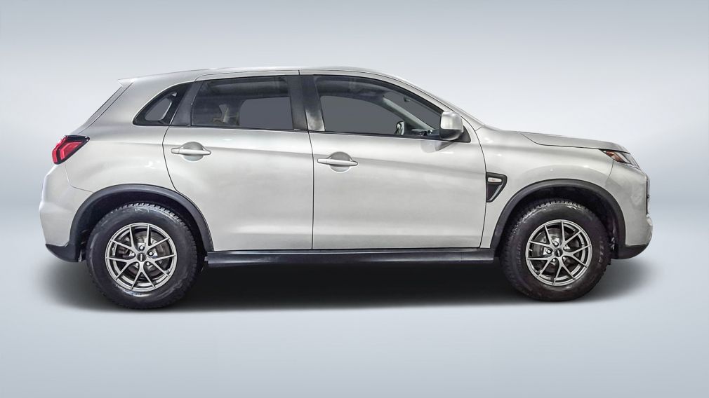 2021 Mitsubishi RVR — photo 8