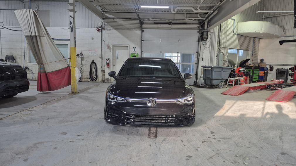 2022 Volkswagen Golf R — photo 2