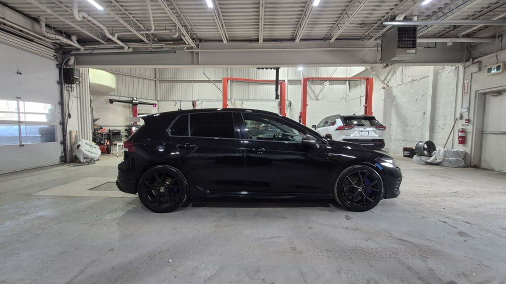 2022 Volkswagen Golf R — photo 8