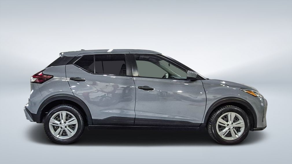 2021 Nissan Kicks — photo 8