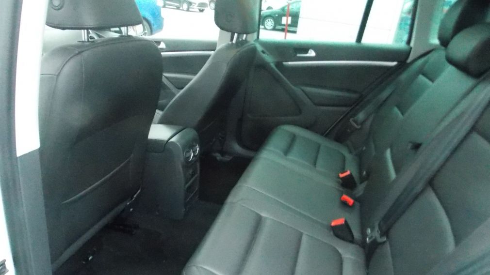 2015 Volkswagen Tiguan Comfortline AWD Cuir Sunroof Bluetooth Camera USB/ #17