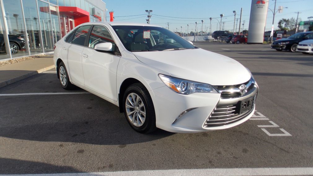 2017 Toyota Camry LE AUTO A/C BLUETOOTH GR ELECTRIQUE #0