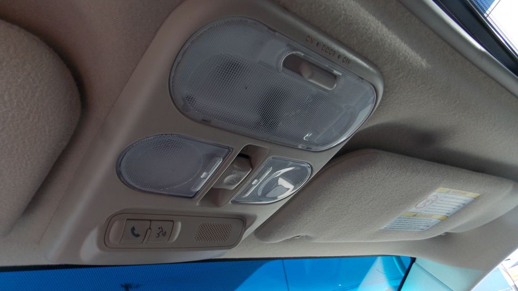 2011 Mitsubishi Endeavor SE AWD Panoramique Cuir-Chauf Bluetooth A/C MP3 #7