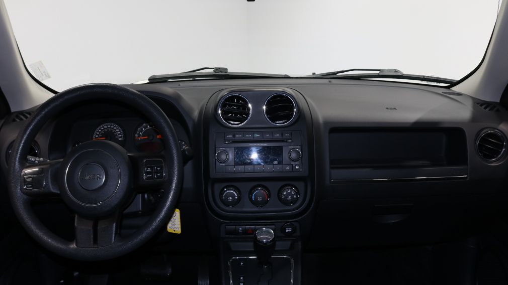 2014 Jeep Patriot North-Edition Auto 4X4 UConnect MP3/AUX A/C #2