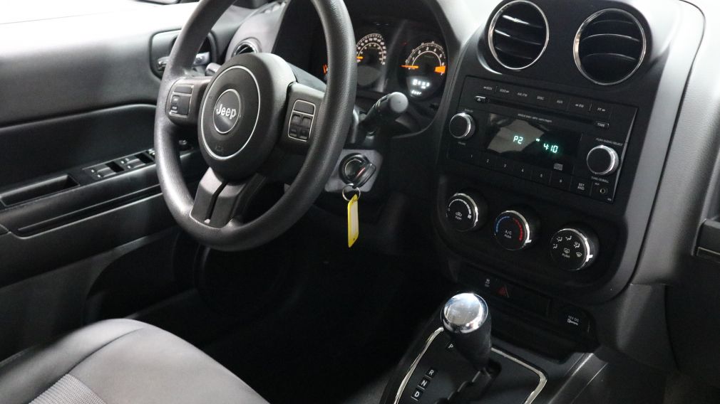 2014 Jeep Patriot North-Edition Auto 4X4 UConnect MP3/AUX A/C #13