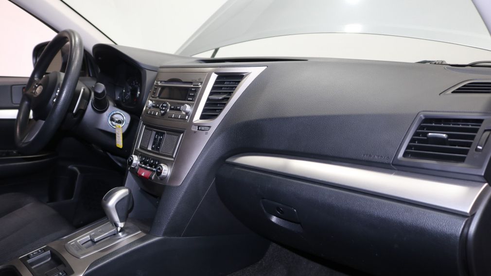 2011 Subaru Legacy 2.5i Prem AWD CVT Bluetooth  A/C Cruise MP3/Aux #24