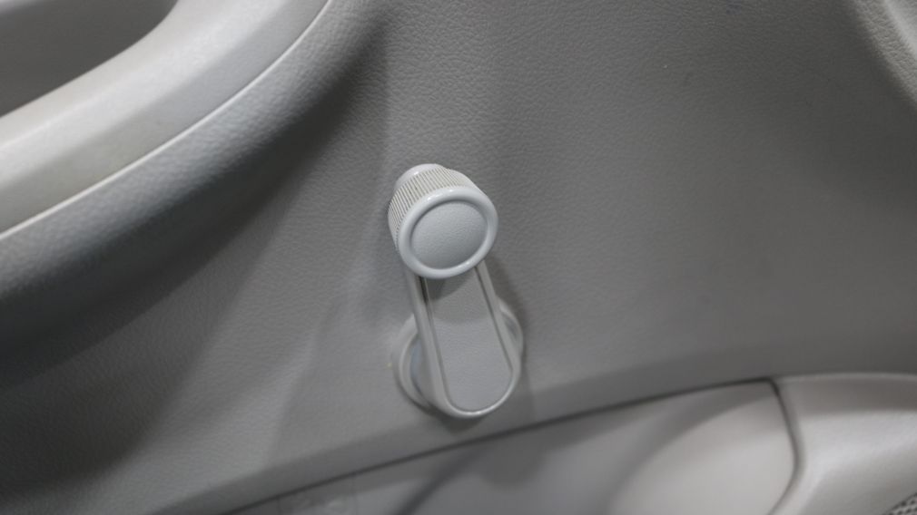 2010 Toyota Corolla CE Automatique Mirroir-Chauffant MP3/Aux -Fiable- #18