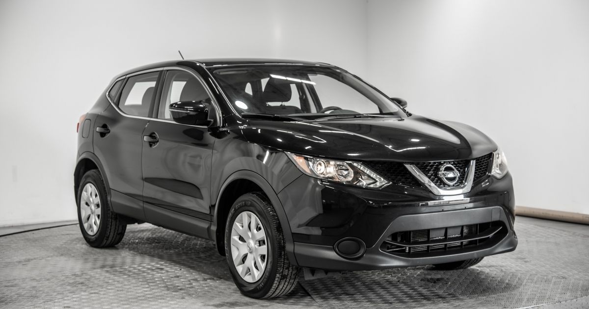 Used 2017 Nissan Qashqai S Fwd Man A C Mags Cam Recul Bluetooth For Sale At Hgregoire