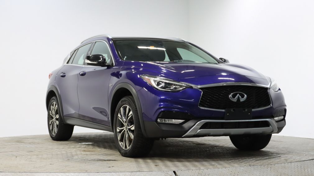 2017 Infiniti QX30 **AWD** MAGS**SIEGES CHAUFFANT**CUIR** #0