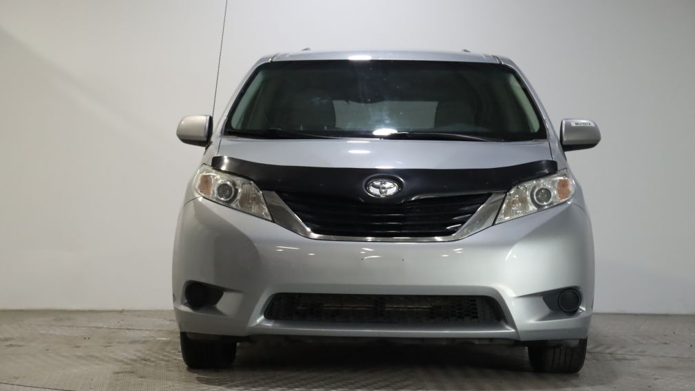 2014 Toyota Sienna LE**7 PASSAGERS**SIEGES CHAUFFANTS**A/C** #2