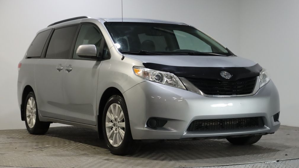 2014 Toyota Sienna LE**7 PASSAGERS**SIEGES CHAUFFANTS**A/C** #2