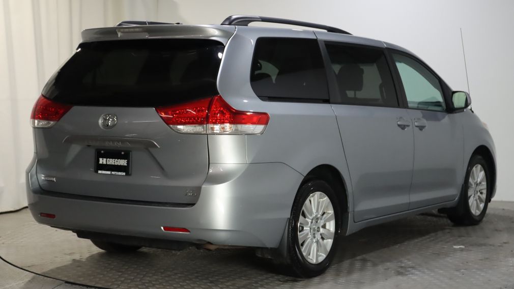 2014 Toyota Sienna LE**7 PASSAGERS**SIEGES CHAUFFANTS**A/C** #5