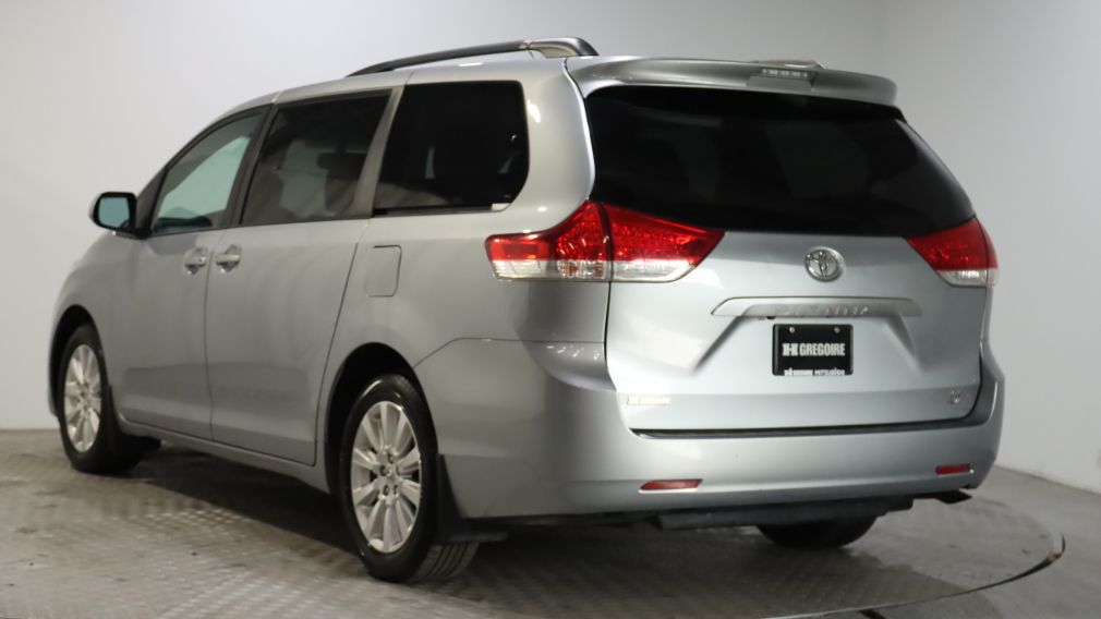 2014 Toyota Sienna LE**7 PASSAGERS**SIEGES CHAUFFANTS**A/C** #9