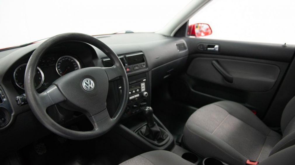 2010 Volkswagen Golf City Sunroof A/C Mags MP3/AUX/CD #12