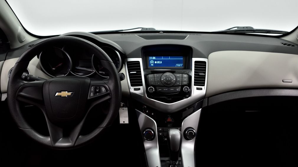 2013 Chevrolet Cruze LT Turbo Auto Bluetooth A/C Cruise MP3/AUX #2