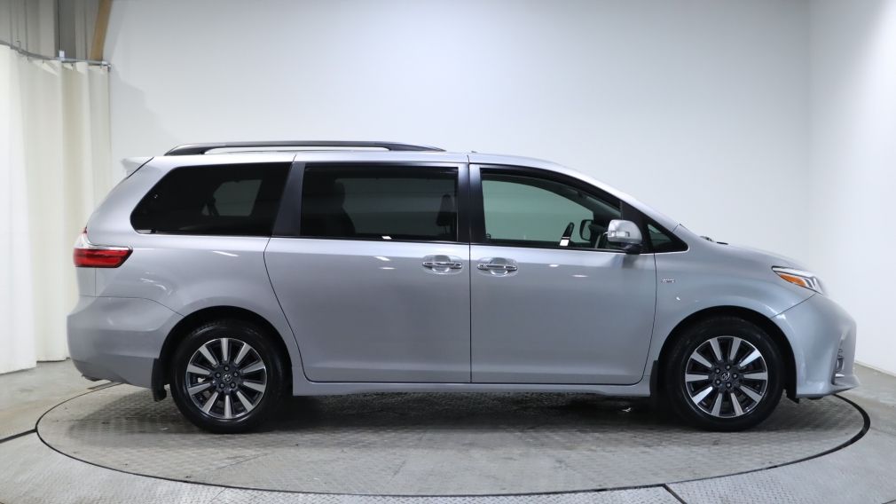 2018 Toyota Sienna XLE Limited AWD #8