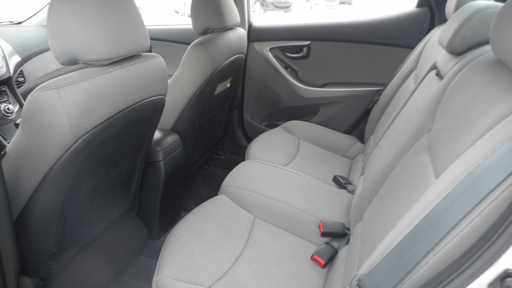 2013 Hyundai Elantra L #14