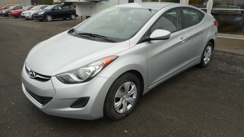 2013 Hyundai Elantra L #2