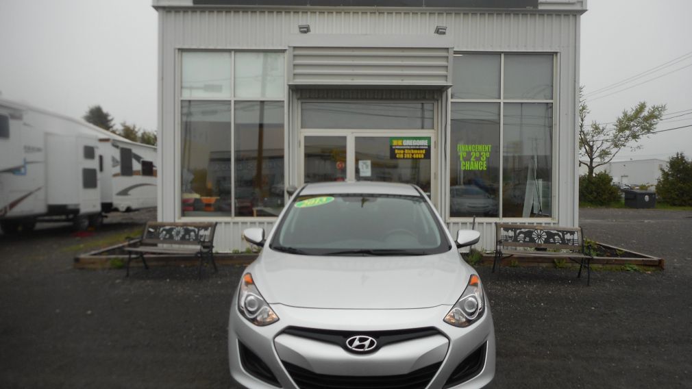 2013 Hyundai Elantra GL #2