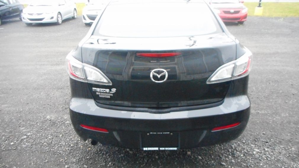 2013 Mazda 3 GX #6